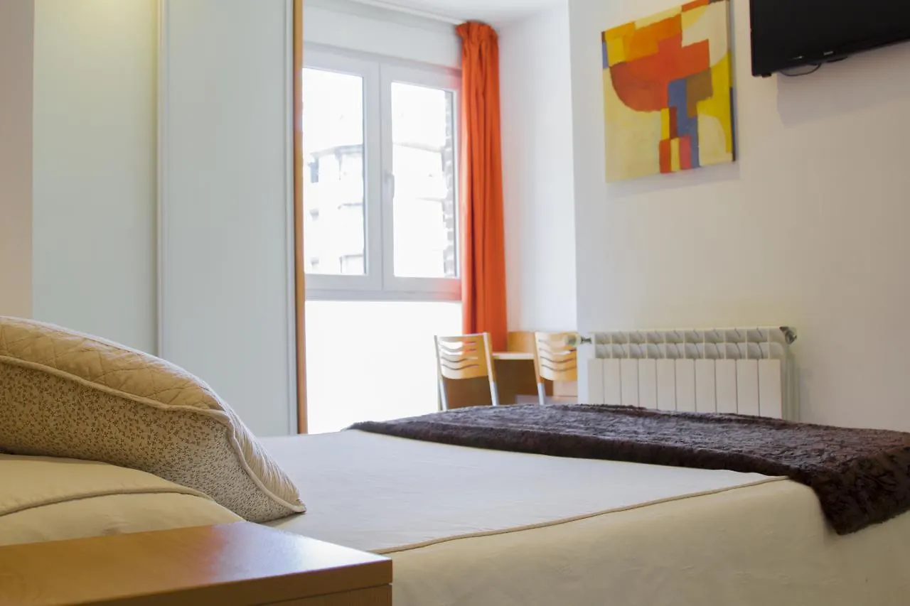 Hotel Ekia Pentsioa Zarautz Španělsko